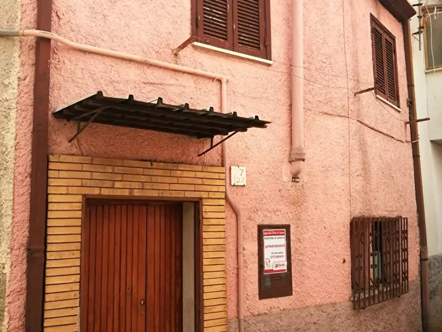 Immagine 1 di Casa indipendente in vendita  in Via Della LibertÃ , 63 a Sezze