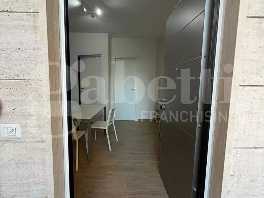 Immagine 2 di Appartamento in affitto  in Via Vezzano Ligure, 20 a Roma