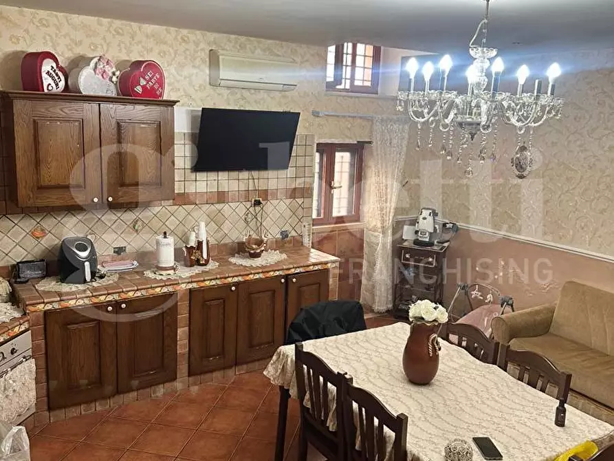 Immagine 2 di Appartamento in vendita  in Vico Stretto, 18 a Torre Annunziata