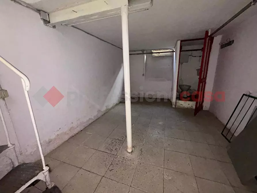 Immagine 3 di Negozio in affitto  in Via Sorbero, 7 a Colleferro