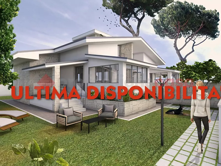 Immagine 1 di Casa bifamiliare in vendita  in Via COLLE CIRCEO II, 1 a San Felice Circeo