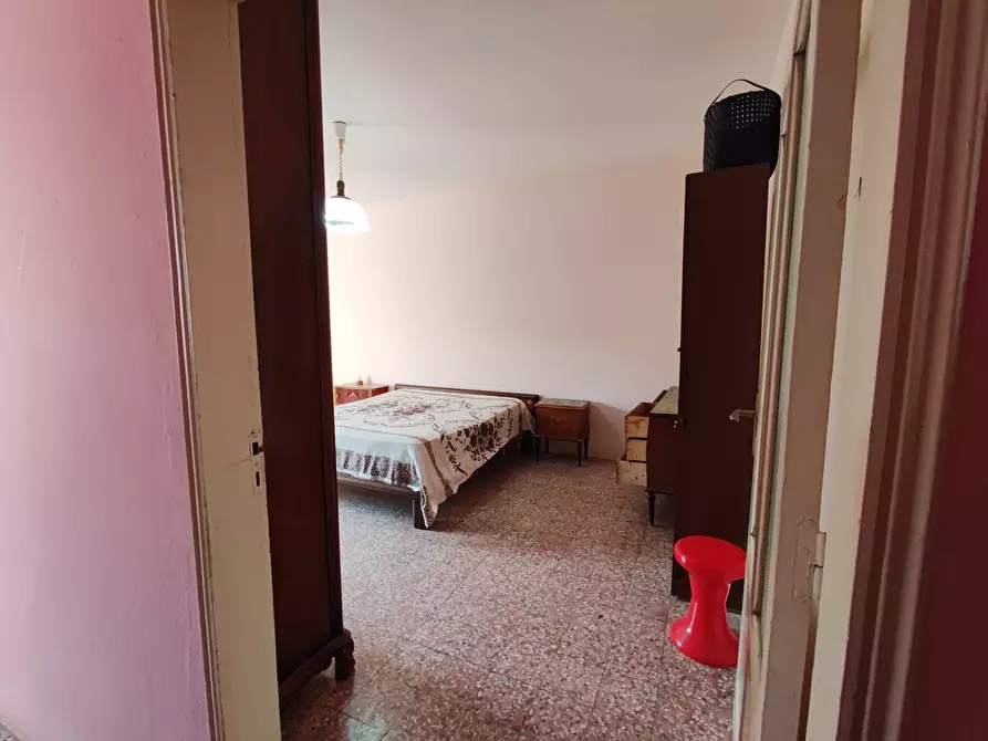 Immagine 4 di Appartamento in vendita  in Via Milano, 78/80 a Girifalco