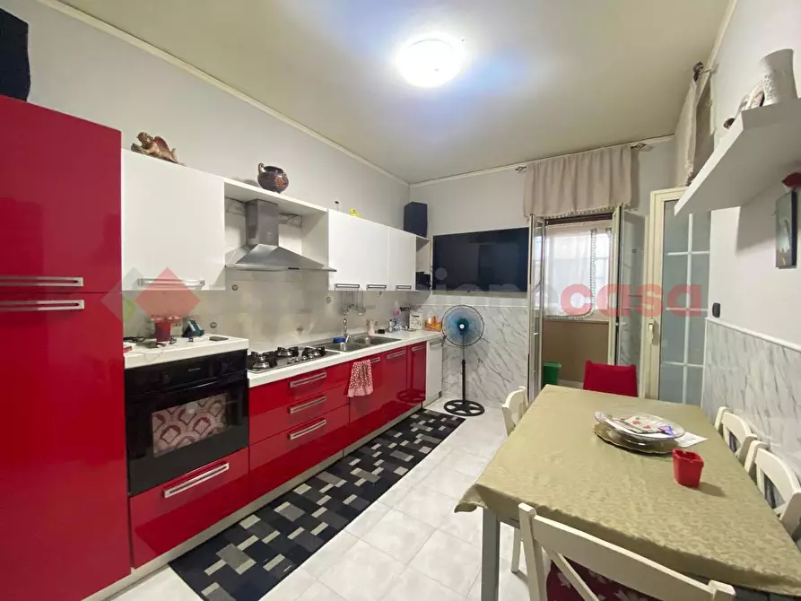 Immagine 5 di Appartamento in vendita  in Via Como, SNC a Mondragone
