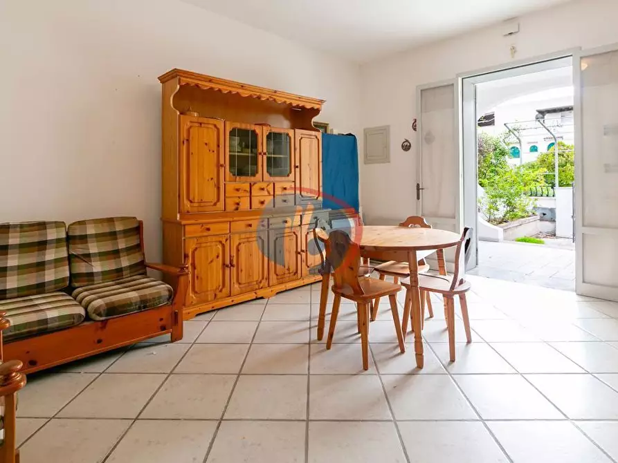 Immagine 11 di Casa bifamiliare in vendita  in Viale Orsa Maggiore, 68 a Gallipoli