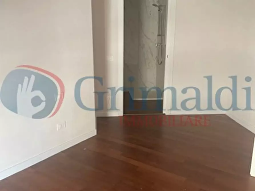 Immagine 9 di Appartamento in vendita  in Piazza attias a Livorno