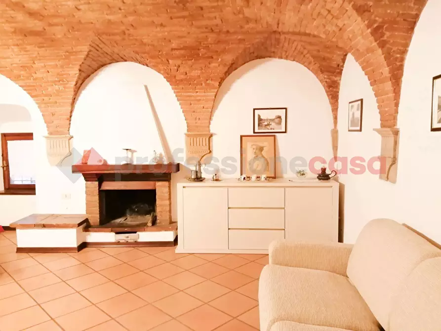 Immagine 1 di Appartamento in affitto  in Corso Mazzini a Spoleto