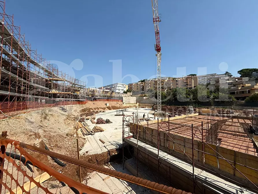 Immagine 11 di Appartamento in vendita  in Via Calegna, 72 a Gaeta