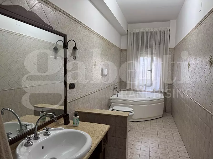 Immagine 15 di Appartamento in vendita  in Via dei marinai, 102 a Villafranca Tirrena