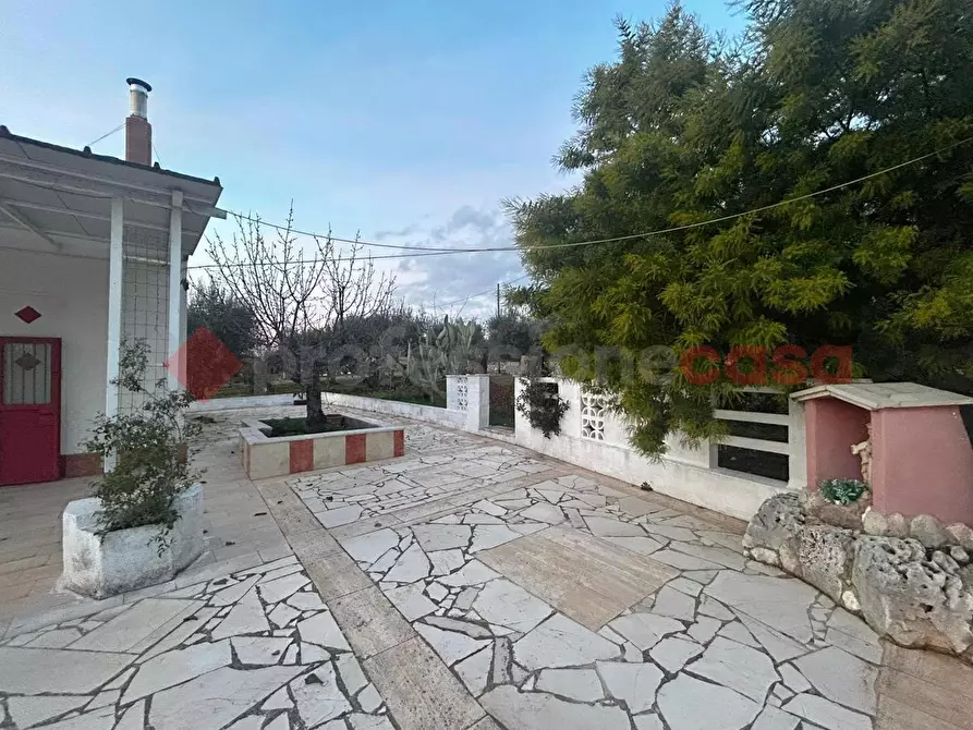 Immagine 2 di Casa indipendente in vendita  in Contrada TAVARELLO a Monopoli