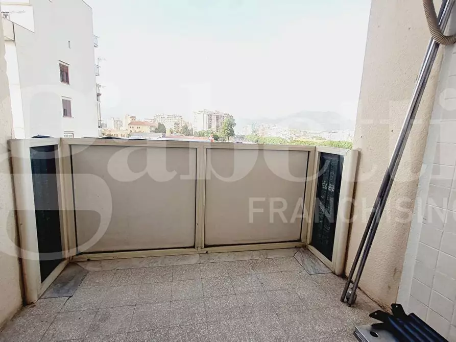 Immagine 20 di Appartamento in vendita  in Via Passaggio Lipari a Palermo