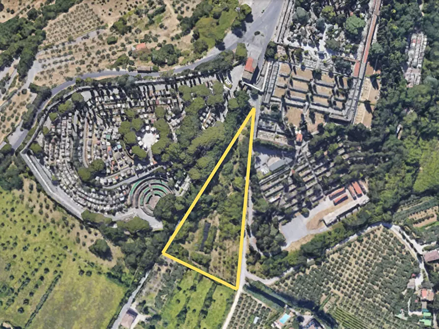 Immagine 14 di Terreno agricolo in vendita  in Via Monteluce Via Monterone a Perugia