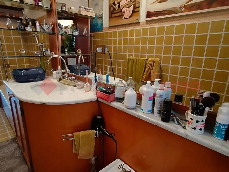 Immagine 23 di Appartamento in vendita  in Via Martiri delle Fosse Ardeatine a Castelfiorentino