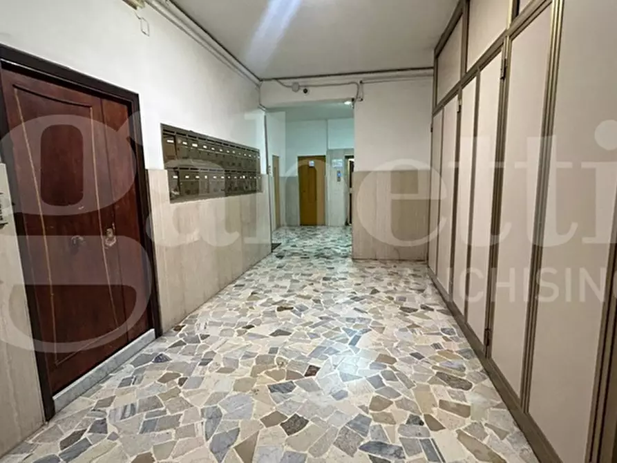 Immagine 20 di Appartamento in vendita  in Via Michele Guadagno a Napoli