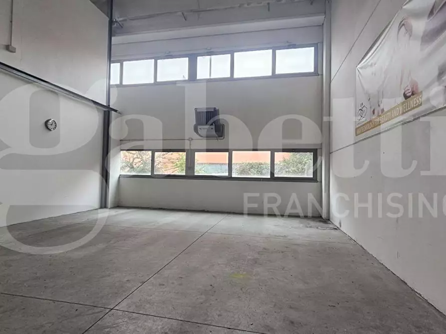 Immagine 11 di Capannone industriale in vendita  in Via dell'elettricista, 34 a Bologna