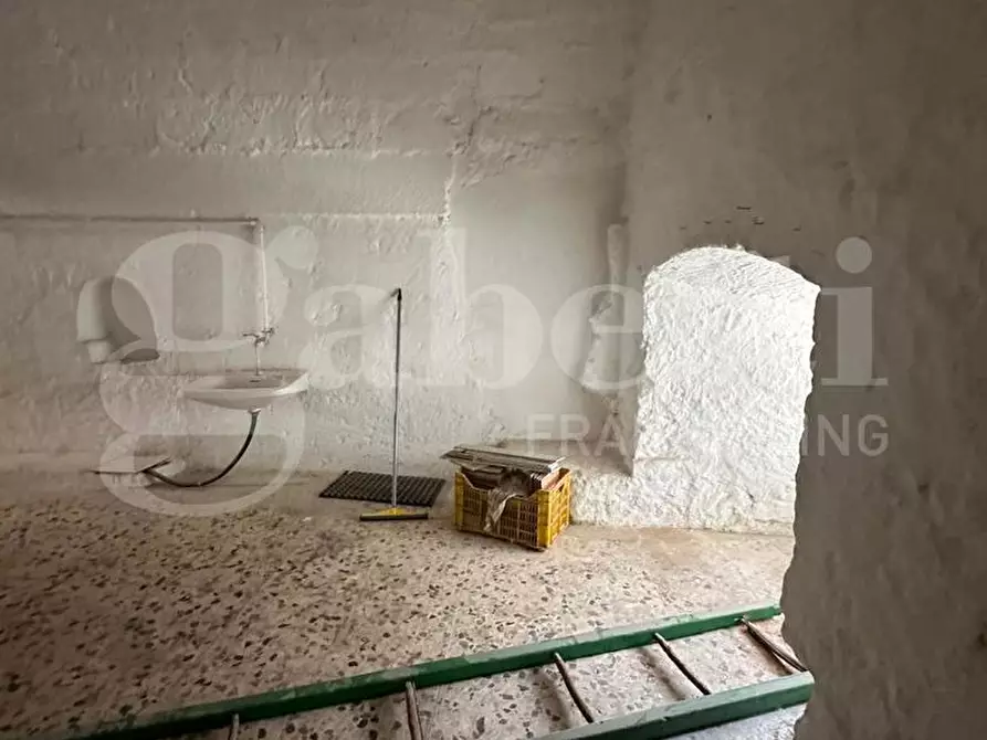 Immagine 48 di Casa indipendente in vendita  in Via Cattedrale a Ostuni