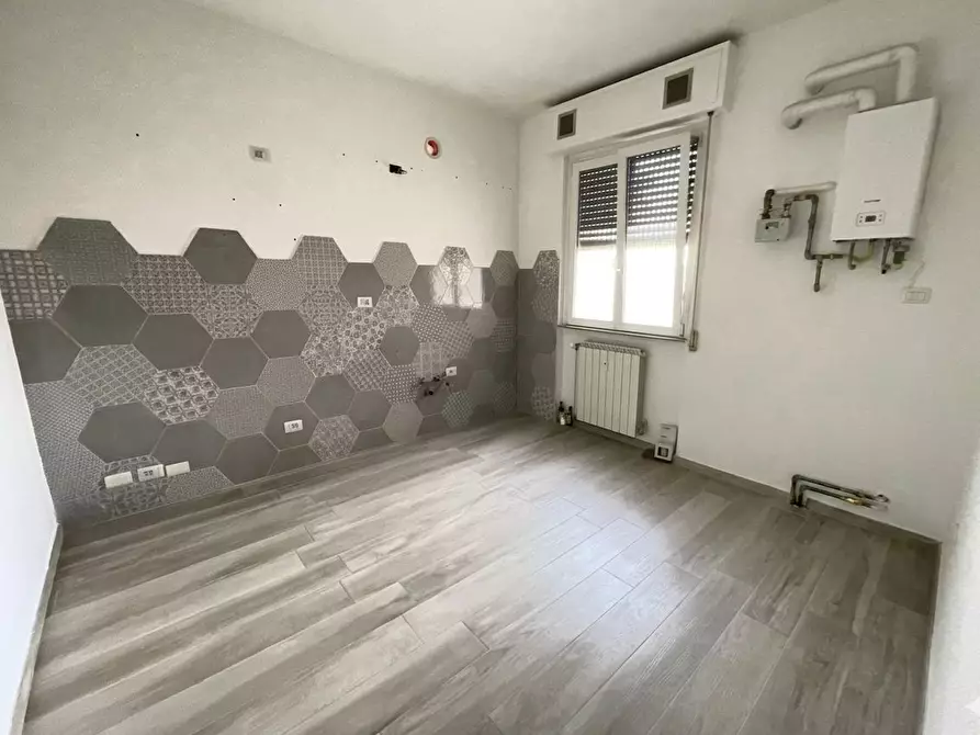 Immagine 6 di Appartamento in vendita  in Via vespucci, 11 a Abbiategrasso