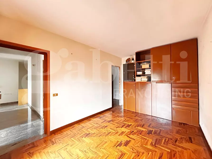 Immagine 29 di Appartamento in vendita  in Via Carlo Emilio Gadda, 151 a Roma
