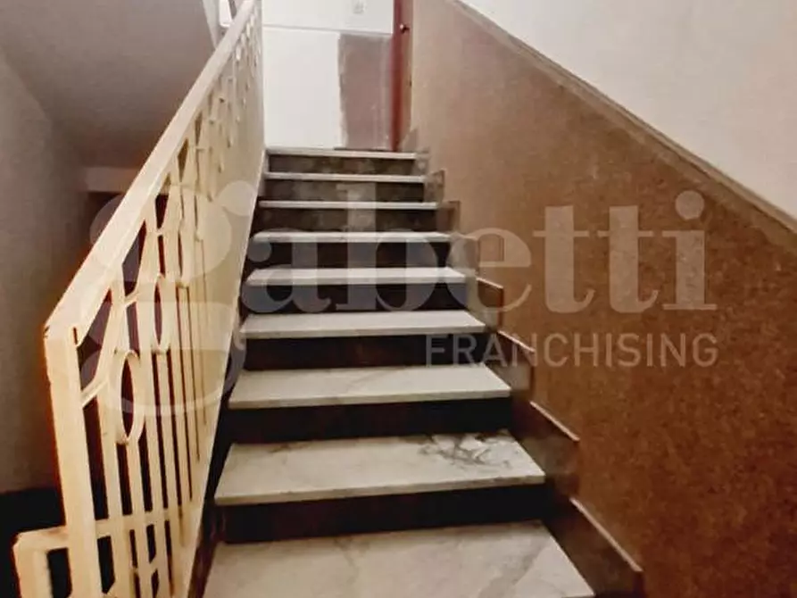 Immagine 4 di Appartamento in vendita  in Via Santa Maria di GesÃ¹ a Palermo
