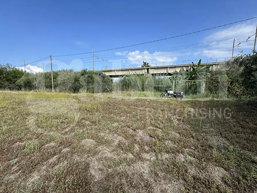 Immagine 5 di Terreno agricolo in vendita  in Via Kennedy, snc a Milazzo