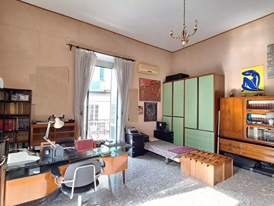Immagine 20 di Appartamento in vendita  in Corso Umberto I a Napoli