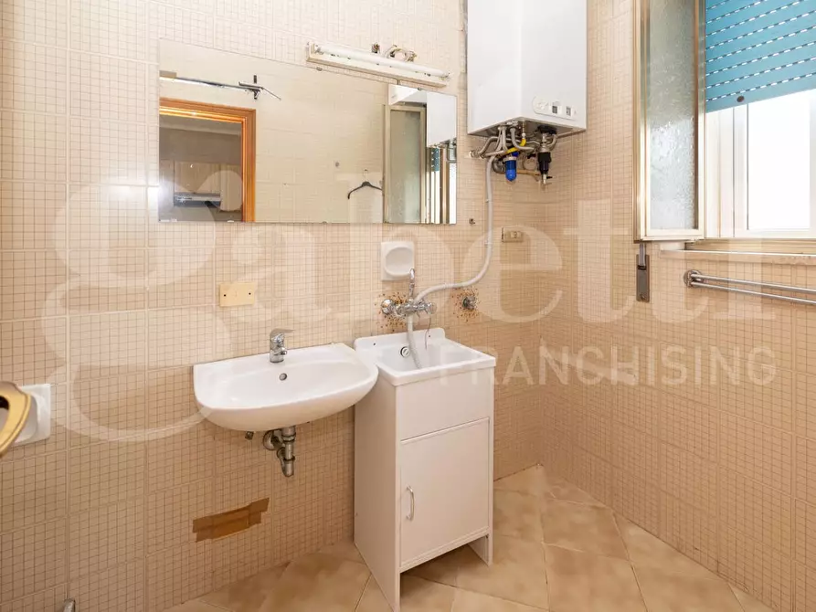 Immagine 23 di Appartamento in vendita  in Via OBERDAN, 10 a Ragusa