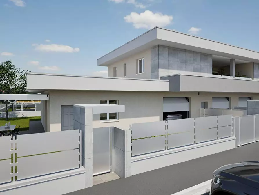 Immagine 3 di Casa trifamiliare in vendita  in Via Don Giuseppe Mingotti, 1 a Castrezzato