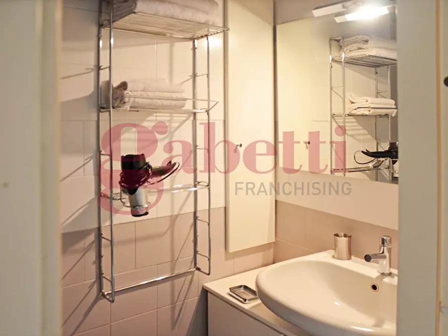 Immagine 10 di Appartamento in affitto  in Via Moroni, 13 a Bergamo