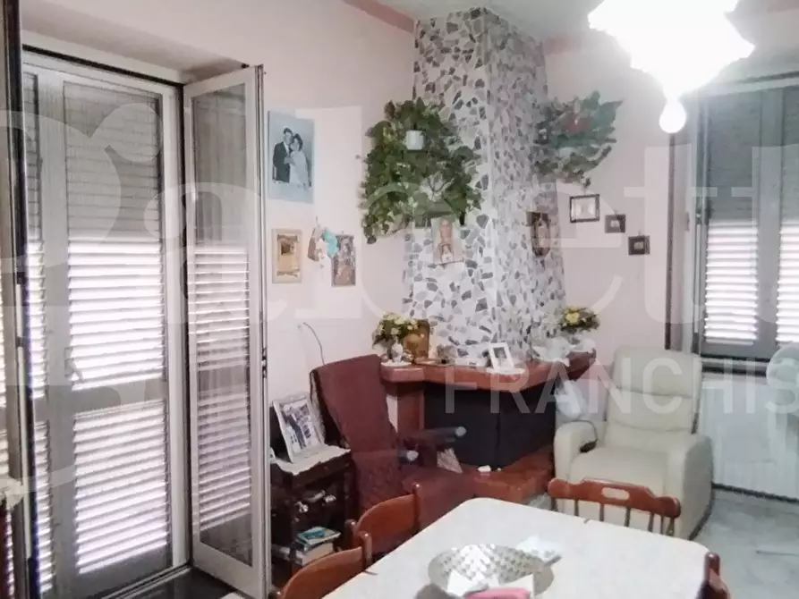 Immagine 11 di Casa indipendente in vendita  in Via Augusto, 32 a Sant'arpino