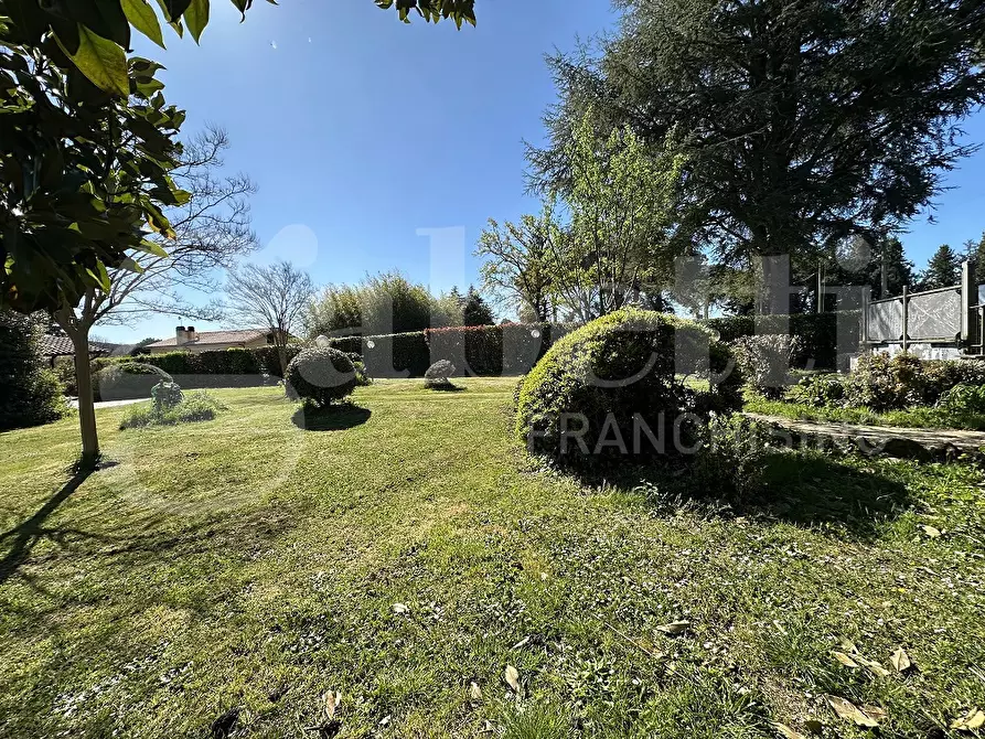 Immagine 11 di Villa in vendita  in Via FONTE CAPOCCIA, 00 a Bassano Romano