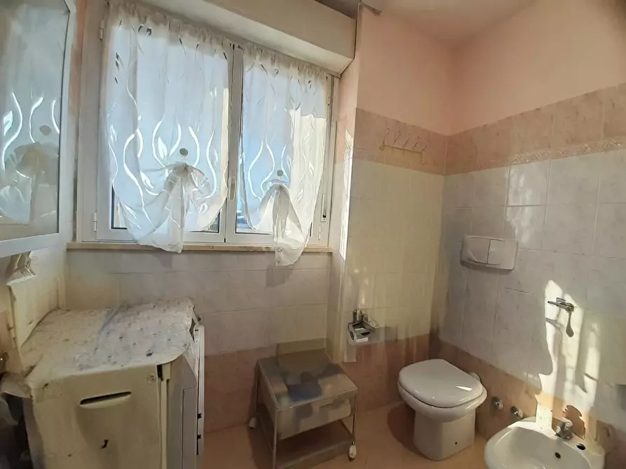 Immagine 15 di Appartamento in vendita  in Via NAPOLI, SC a Legnano