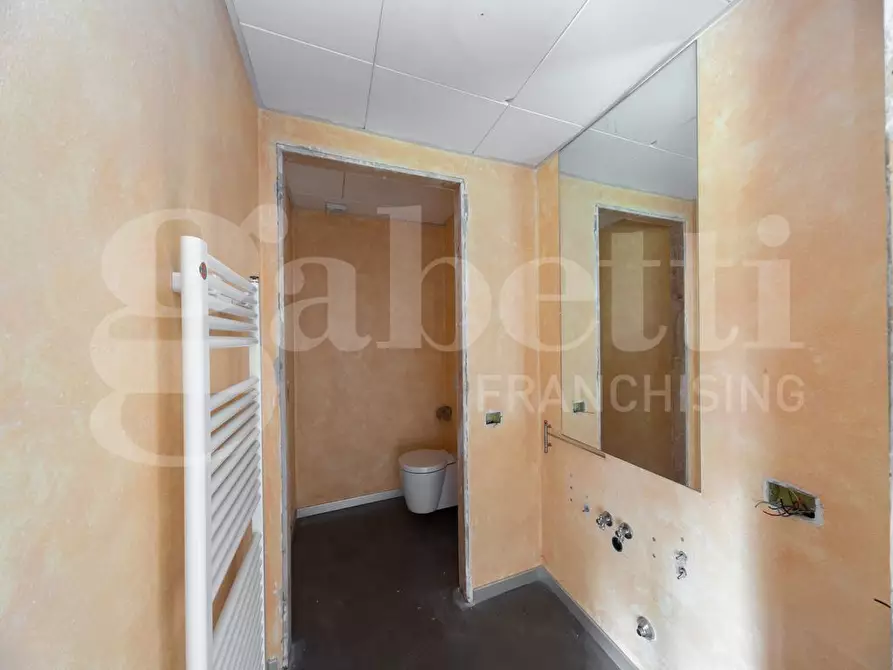 Immagine 24 di Ufficio in vendita  in Via Vezzani, 3 a Bernareggio