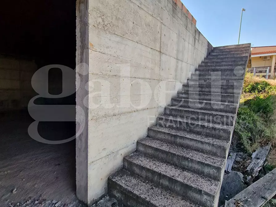 Immagine 3 di Terreno residenziale in vendita  in Via Degli Ulivi, snc a Capoterra