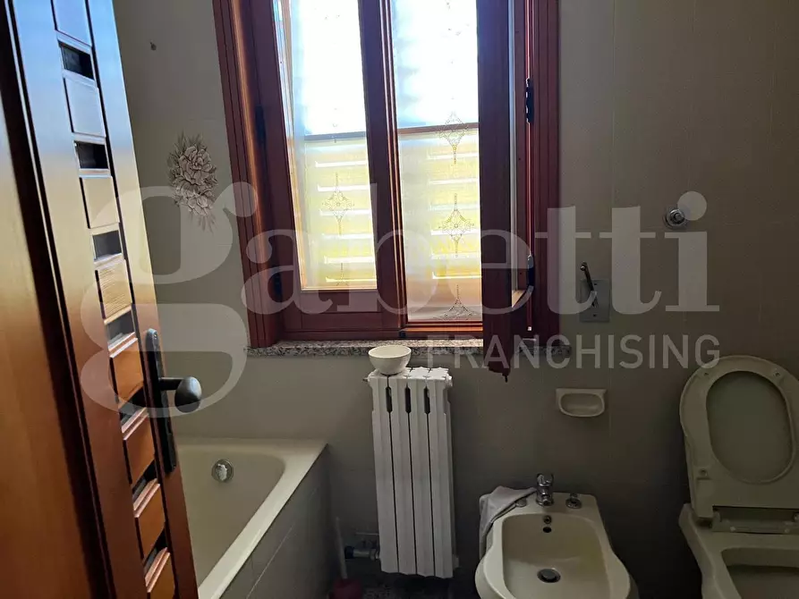 Immagine 11 di Palazzo in vendita  in Via RIMEMBRANZE, 131 a Montemesola