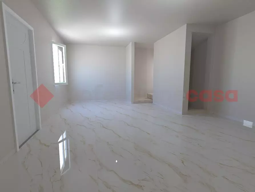 Immagine 4 di Casa quadrifamiliare in vendita  in Via acquarella, 72 a Camaiore