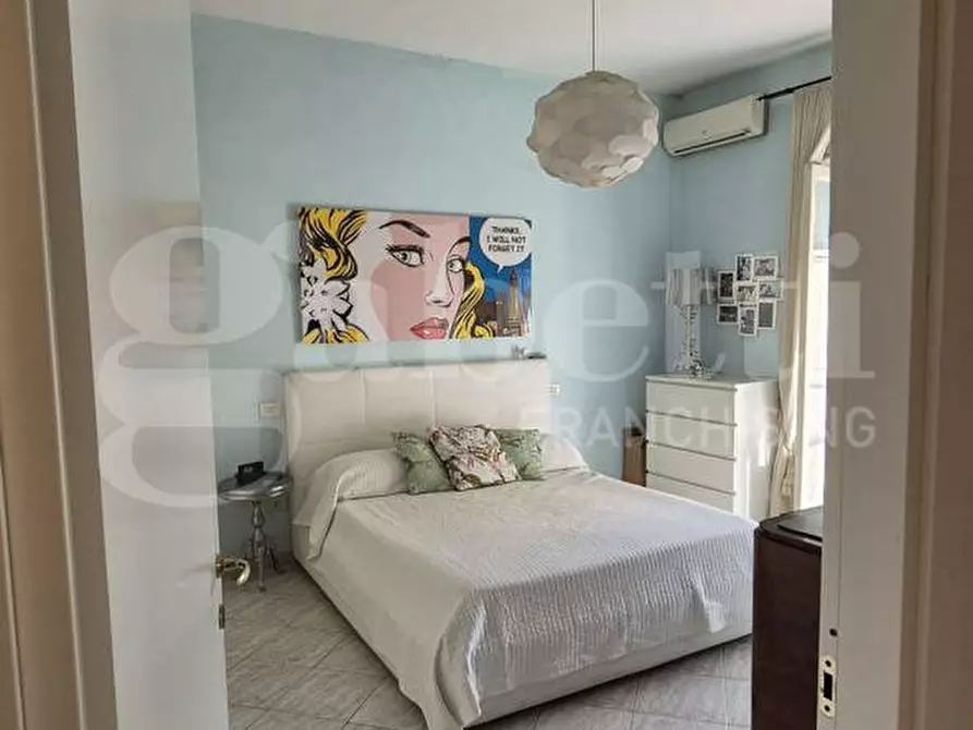 Immagine 33 di Appartamento in vendita  in Corso Umberto, 93 a Torre Annunziata