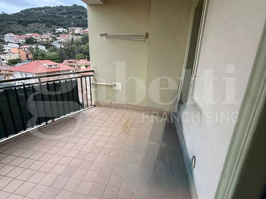 Immagine 9 di Appartamento in vendita  in Via Gugliemo Marconi, 145 a Lamezia Terme