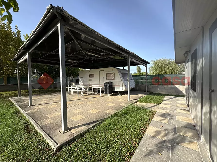 Immagine 19 di Casa indipendente in vendita  in Via RESIDENCE I PIOPPI, 205 a Terracina