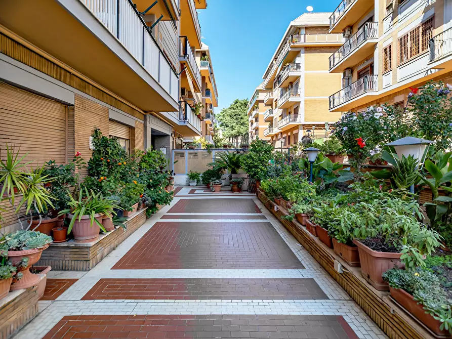 Immagine 2 di Appartamento in vendita  in Via Giovanni Domenico Paracciani, SNC a Roma