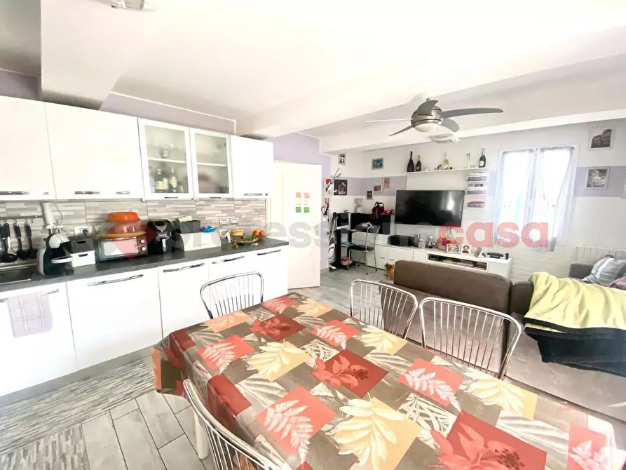 Immagine 3 di Villa in vendita  in Via martiri a Scandiano