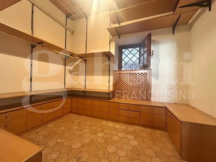 Immagine 29 di Villa in vendita  in Via solfarata, 51 a Roma