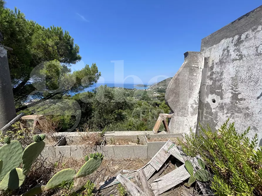 Immagine 7 di Palazzo in vendita  in Via dei Mandorli, snc a Gaeta