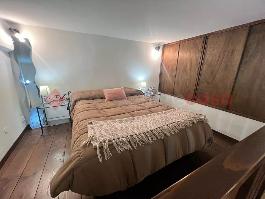 Immagine 11 di Appartamento in vendita  in Via Sant'AlÃ² a Spoleto