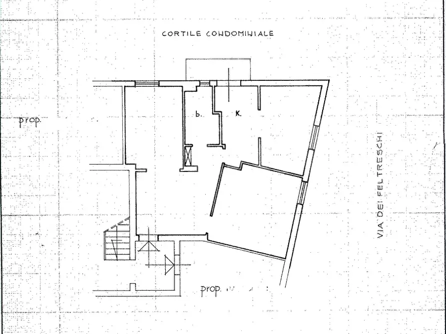 Immagine 35 di Appartamento in vendita  in Via dei Feltreschi, 18 a Roma