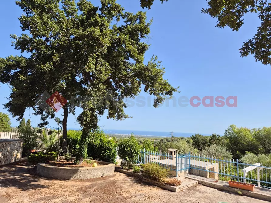 Immagine 1 di Casa indipendente in vendita  in Contrada LAMAMMOLILLA a Monopoli