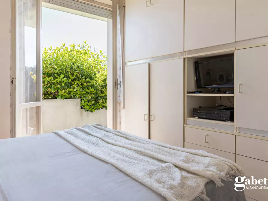 Immagine 10 di Appartamento in vendita  in Via Baracca, 25 a Misano Adriatico