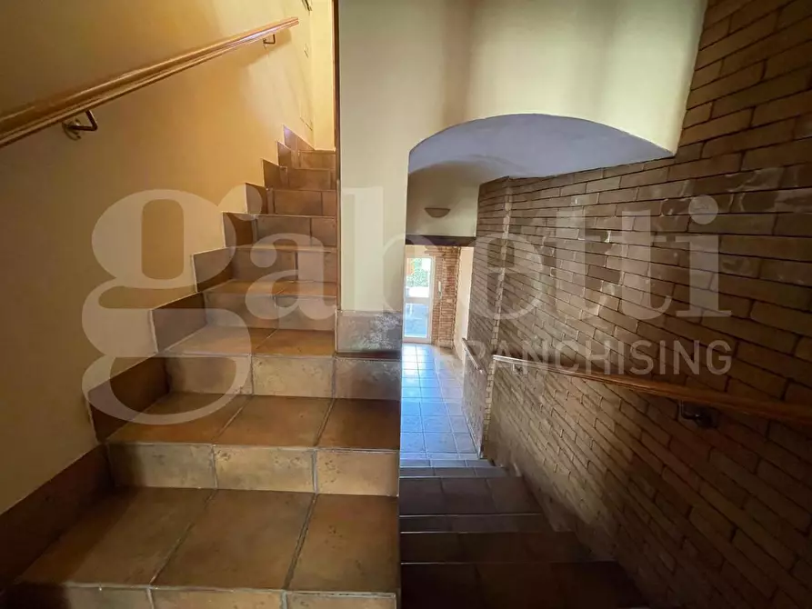 Immagine 6 di Appartamento in vendita  in Piazza S. Conca, 24 a Gaeta