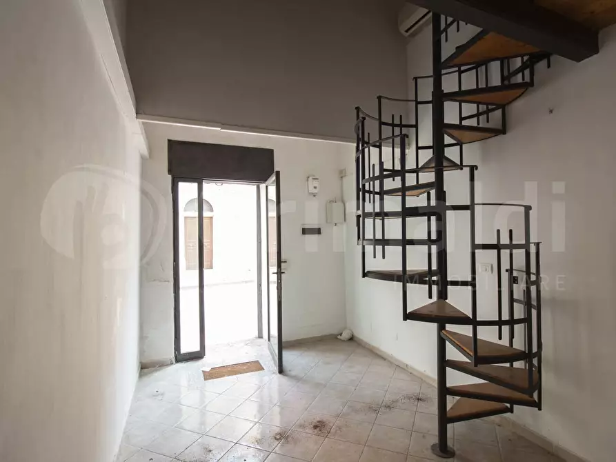 Immagine 5 di Negozio in vendita  in Corso Vittorio Emanuele, 36 a Avola