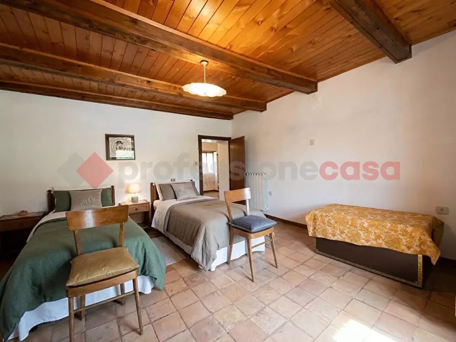 Immagine 3 di Villa in vendita  in Via del Monte Gazzano a Villa Minozzo
