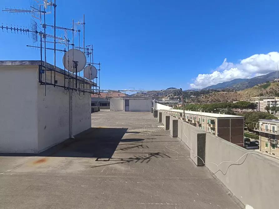 Immagine 37 di Appartamento in vendita  in Via adolfo celi, 100 a Messina