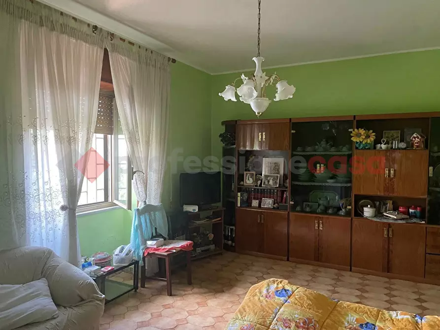 Immagine 25 di Villa in vendita  in Via Miceli III trav., snc a Vitulazio
